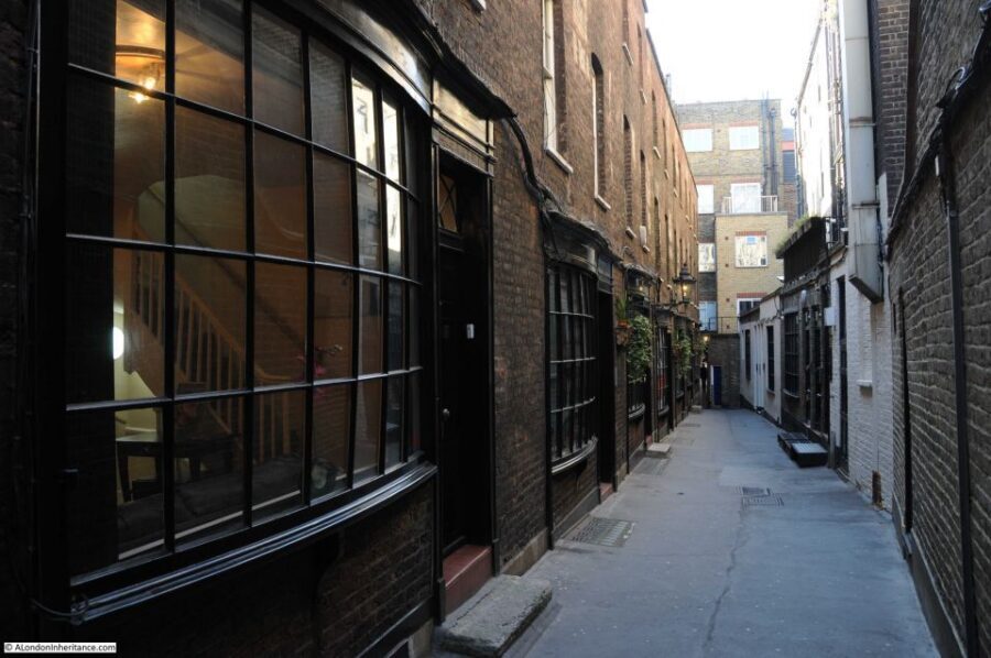London: Harry Potter and the Clink Prison (Tour + Tickets) - Price and value: is $51 a fair deal?