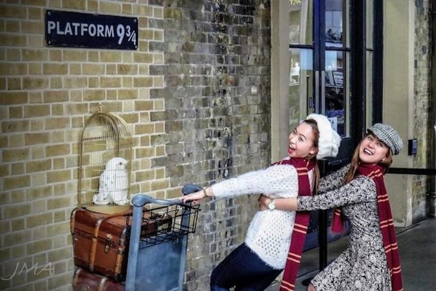 London: Harry Potter Tour with Madame Tussauds Tickets - Why this Harry Potter tour feels different from a standard sightseeing walk