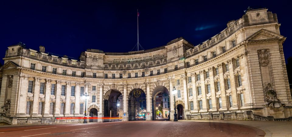 London: Historical Walking Tour in Westminster with an APP - Finishing at Buckingham Palace and a Quick St James’s Palace Stop