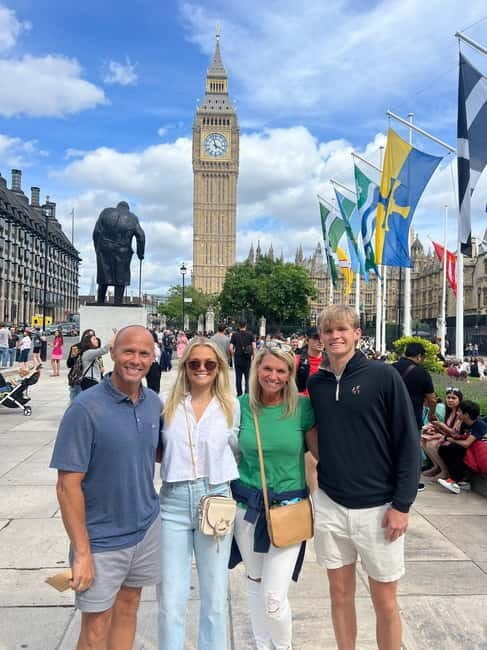 London: Iconic London Taxi Tour - Private 3 hour tour - From Downing Street to Piccadilly: Central London in a Tight, Smart Loop
