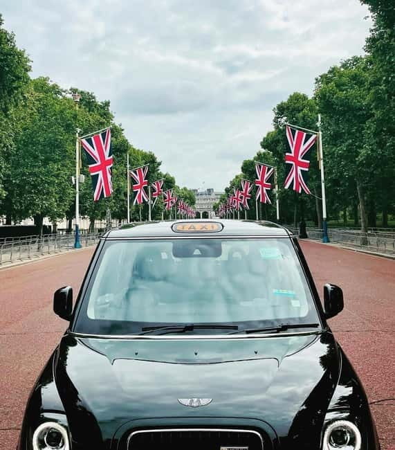 London: Iconic London Taxi Tour - Private 3 hour tour - A Guide Who’s Done the London Streets the Hard Way