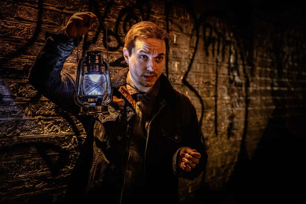 London: Interactive Jack the Ripper Walking Tour - Theories, questions, and that satisfying group discussion