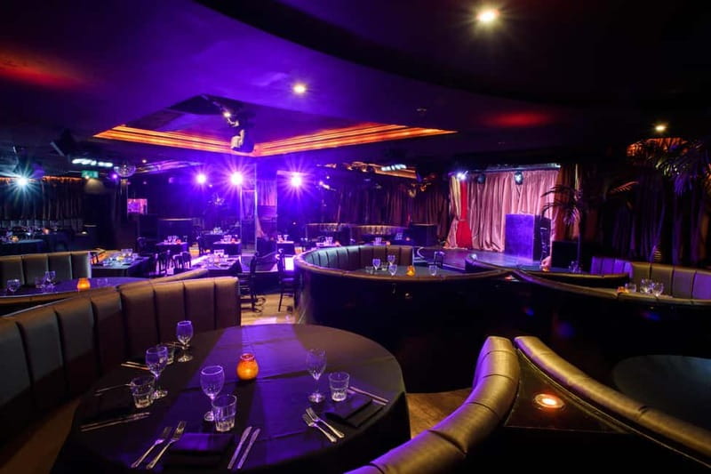 London: Kabaret Exposé - Arriving at Proud City: check-in and reserved seating