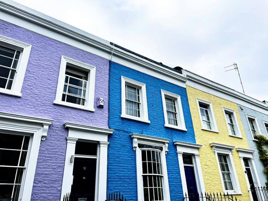 London: Kensington and Chelsea Guided Walking Tour - Royal Albert Hall, Albert Memorial, and Kensington Gardens: a necessary slow-down