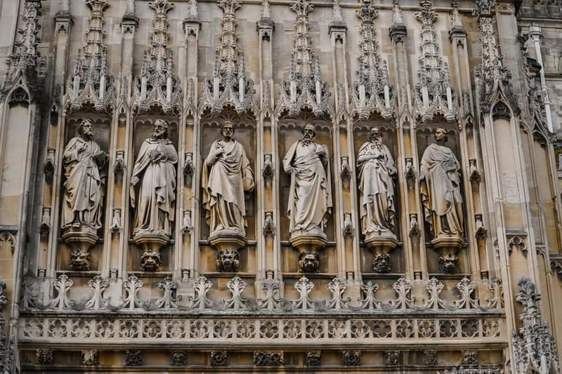 London: Lacock & The Cotswolds Harry Potter Small Group Tour - Value and price: what you’re paying for at about $168