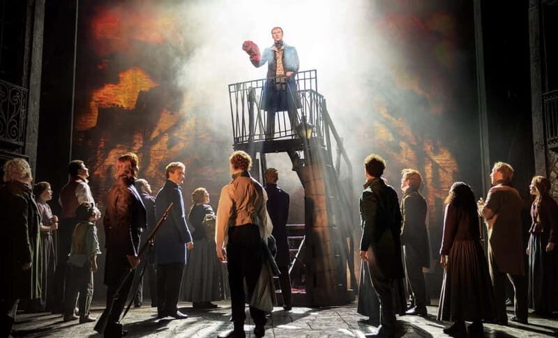 London: Les Misérables and 3-Course Meal & Sparkling Wine - Things to Plan Yourself (Since Transportation and Guide Aren’t Included)