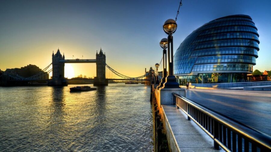 London: Lights & Sights Of London: 30+ London Sights At Dusk - A 5-hour dusk walk that’s really about timing