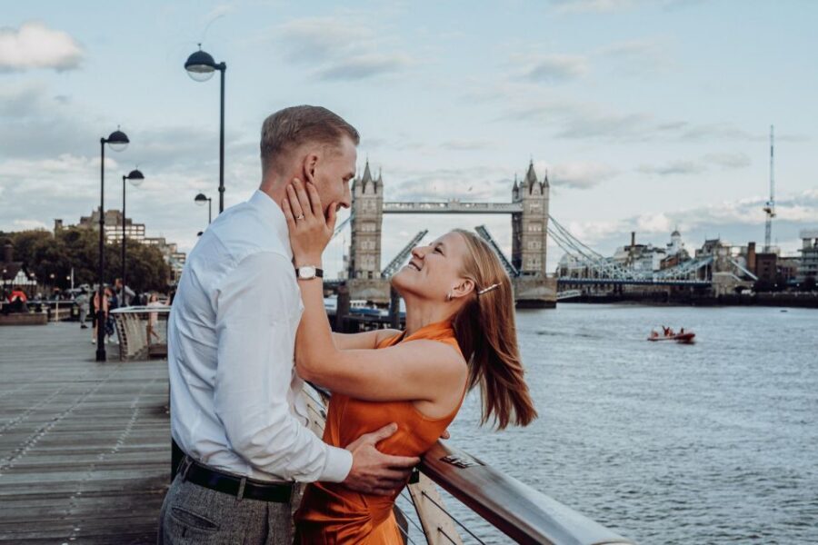 London: Personal Travel & Vacation Photographer - Who this private London shoot is best for