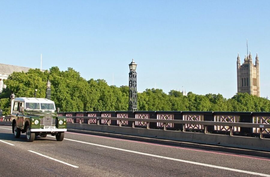 London: Private City Tour - Why a Classic British Car Makes This London Tour Work