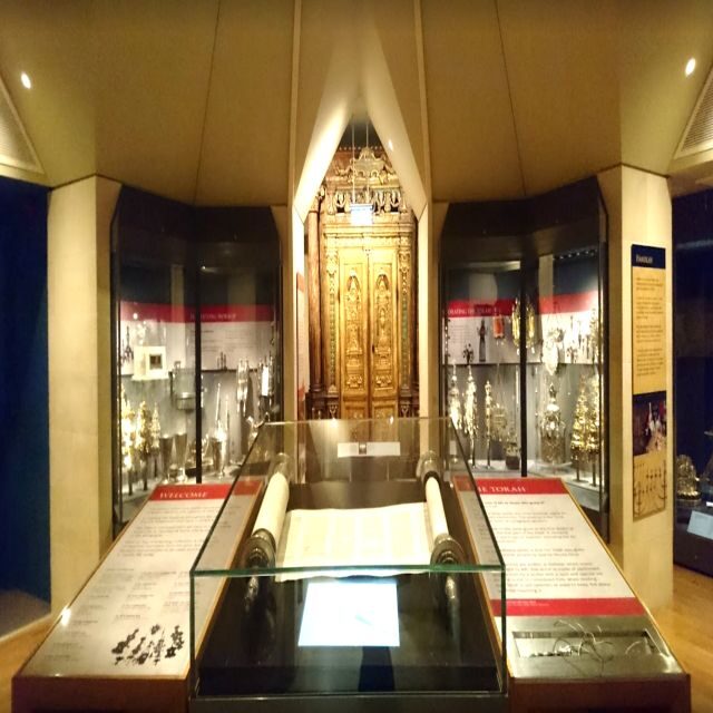 London Private Jewish History, Synagogues and Holocaust Tour - How long is enough? choosing between 2 hours and 4 hours
