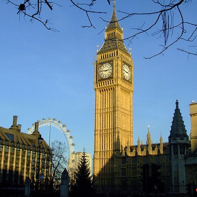 London: See 40+ London Sights – Fun Local Guide - Westminster Power Stops: Buckingham Palace, Big Ben, and Westminster Abbey
