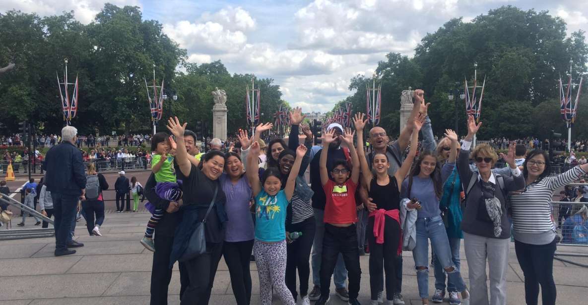 London: See 40+ London Sights – Fun Local Guide - Whitehall to Parliament Square: Downing Street and the City’s Formal Face