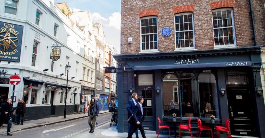 London Soho District - Guided Walking Tour 12 guests 2,5h - Soho’s music turns: Hendrix, Beatlemania, and why the area mattered