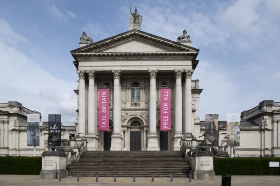 London: Tate Britain Official Discovery Tour - The Main Collections: How You’ll See the Must-See Art