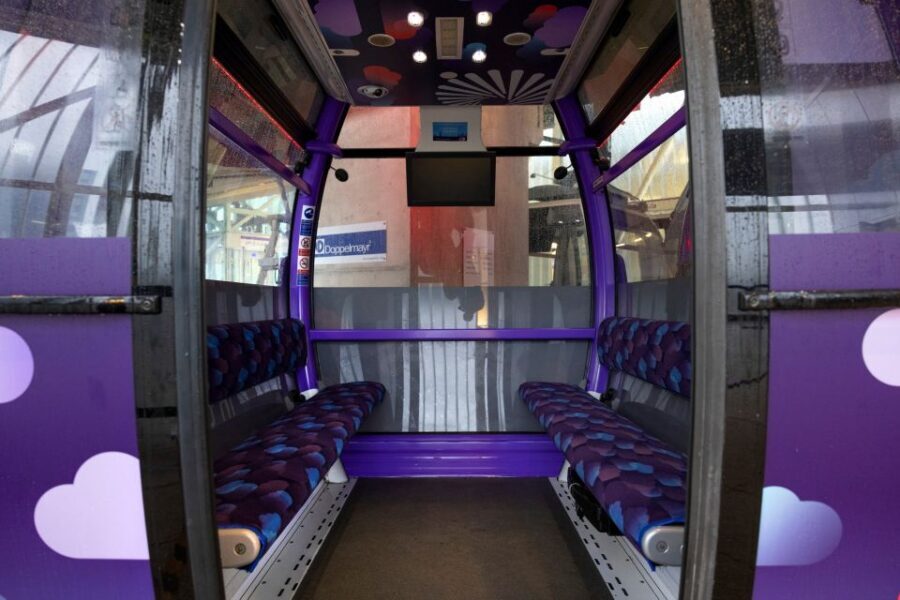London: Uber Boat 1-Day Hop-On Hop-Off and Cable Car Tickets - The IFS Cloud Cable Car ride: your high-level London moment
