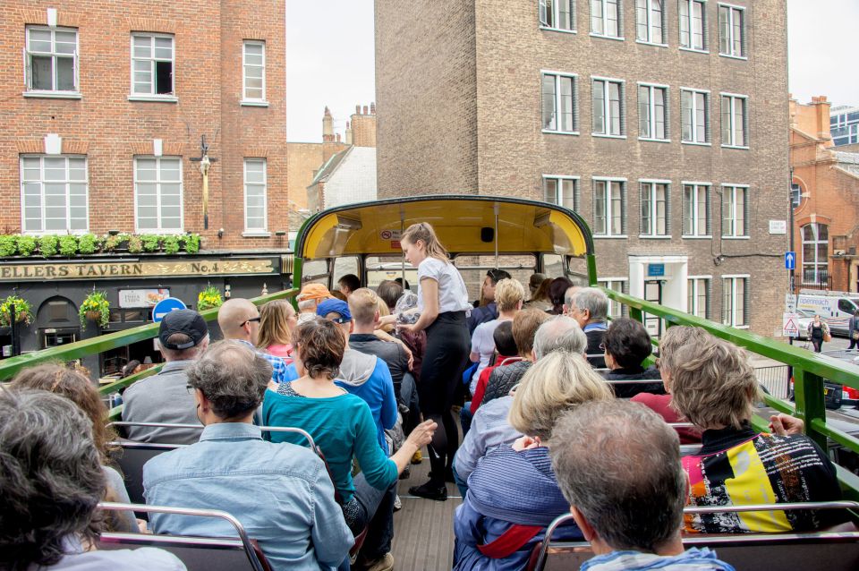 London: Vintage Bus Tour and London Eye Ticket - Photo stops that help you actually remember what you saw