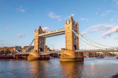 London: Vintage Bus Tour and London Eye Ticket - From Victoria Coach Station to Parliament and Big Ben on the bus