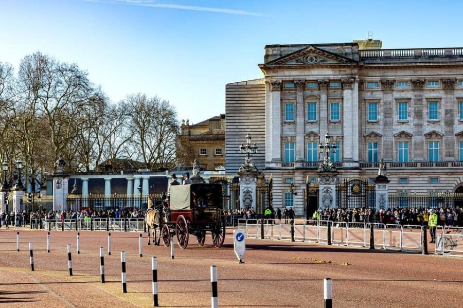 London: Westminster Abbey, Big Ben, Buckingham Palace Tour - Key things to look forward to on this Westminster tour