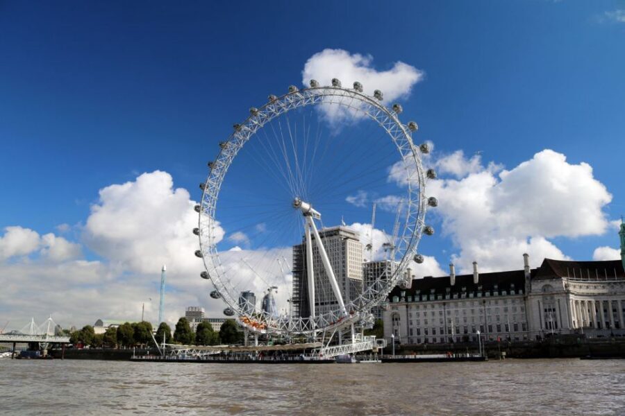 London: Westminster to Hampton Court River Thames Cruise - Key things to know before you go