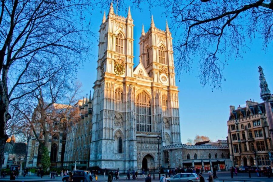 London: Westminster Tour and Windsor Castle Entry Ticket - Westminster on Foot: Why This Route Feels So Efficient