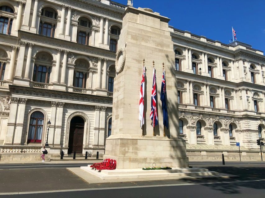 London: Winston Churchill and London in WWII Walking Tour - Big Ben and the Houses of Parliament Under Wartime Pressure