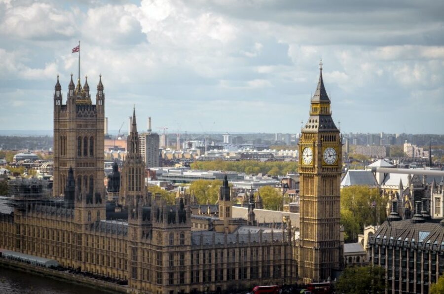 London: Winston Churchill and London in WWII Walking Tour - The Cenotaph and Ministry of War: The Calm Outside the Stress