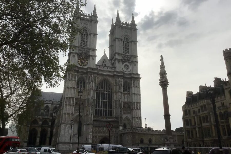 London: Winston Churchill Walking Tour with War Rooms Ticket - The Famous Churchill Statue and the Nearby Pub Moment
