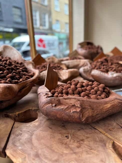 London's East End Food & History Tour: Choose Your Own Menu - Salt beef beigel and Jewish bakery culture: one stop that anchors the whole tour