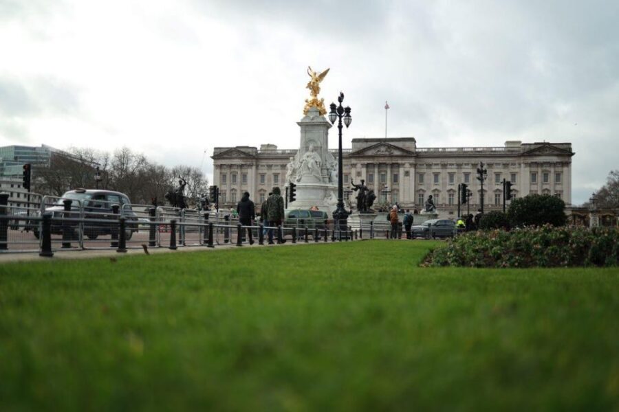 Majesty in Motion: Exploring Westminster's Royal Legacy - A 140-minute walk through Britain’s royal and political core
