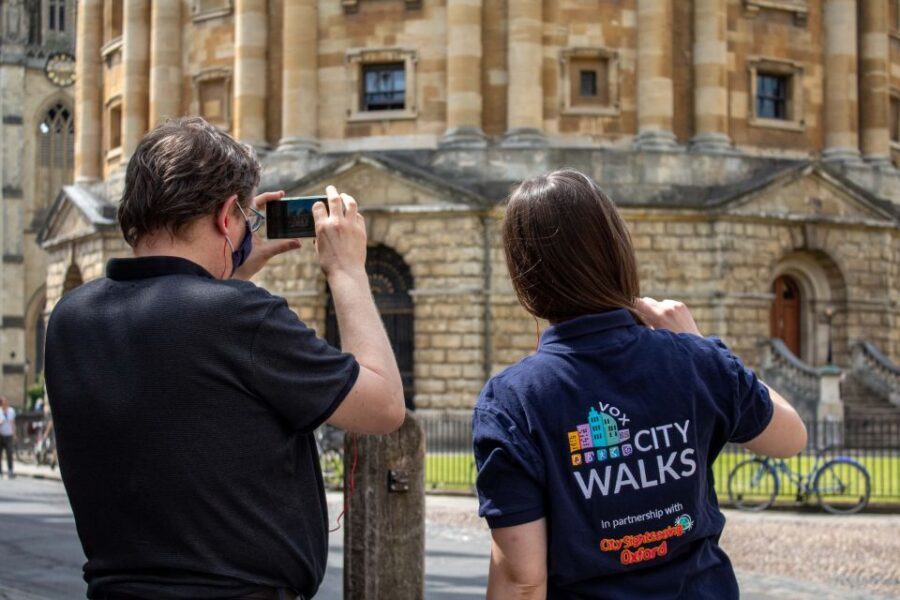 Oxford: City, Universities and Pubs Walking Tours - Carfax Tower to High Street: your quick Oxford orientation