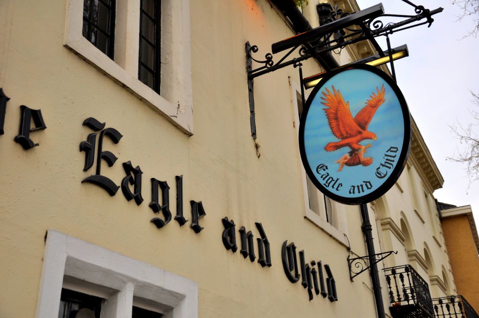 Oxford: CS Lewis and JRR Tolkien Walking Tour - Eagle & Child: the Inklings and a very specific Tuesday