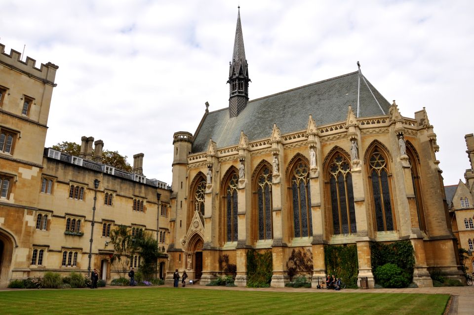 Oxford: CS Lewis and JRR Tolkien Walking Tour - Colleges where they taught: turning careers into real addresses