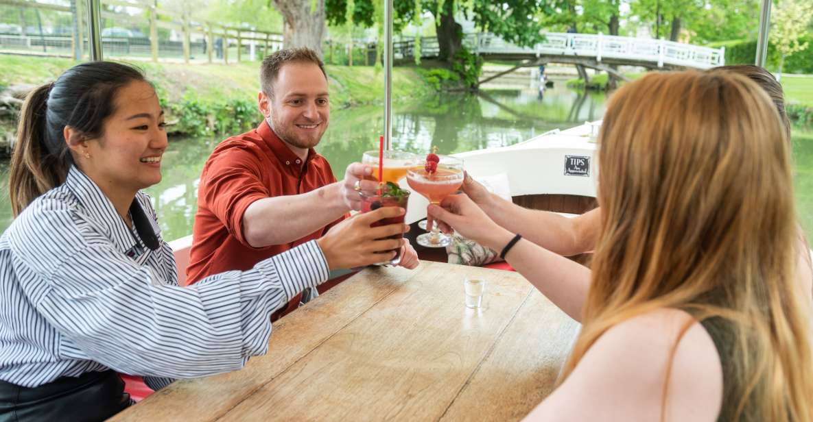 Oxford: Evening Sightseeing River Cruise with a Cocktail - Key things you’ll notice on this Oxford evening cruise