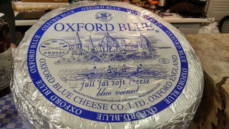 Oxford Food & Drink Tasting & Sightseeing Guided Tour - How the Food Tasting Works: 4 to 5 Samples, Not a Full Meal