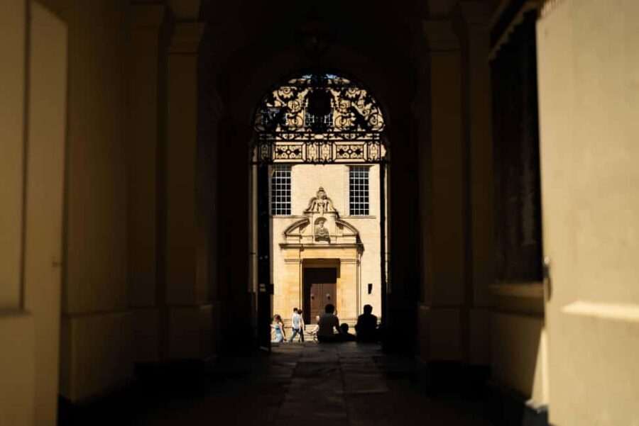 Oxford: Harry Potter Film Tour Led by University Alumni - Value Check: Is $40.40 Worth an Hour and a Half in Oxford?