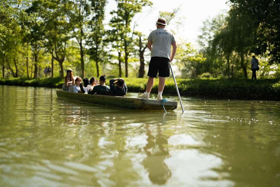 Oxford: Punting Tour on the River Cherwell - Price and value: $67.35 per group up to 4 for private Oxford river time