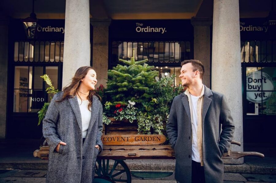 Photoshoot at Notting hill,Covent Garden,St Paul Cathedral - A private photographer lets you slow down in London