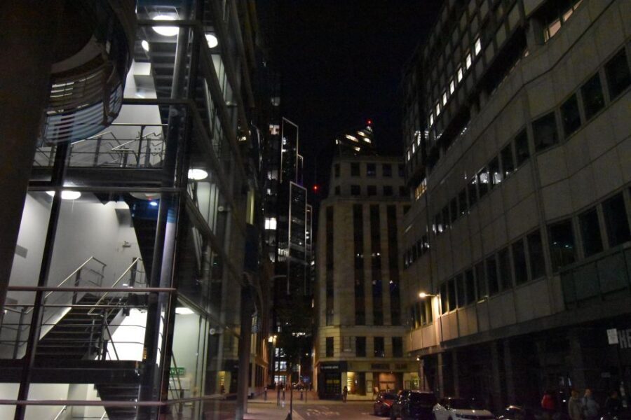 Private Jack The Ripper Tour of London - A 3-hour plan: from Whitechapel Station to Liverpool Street