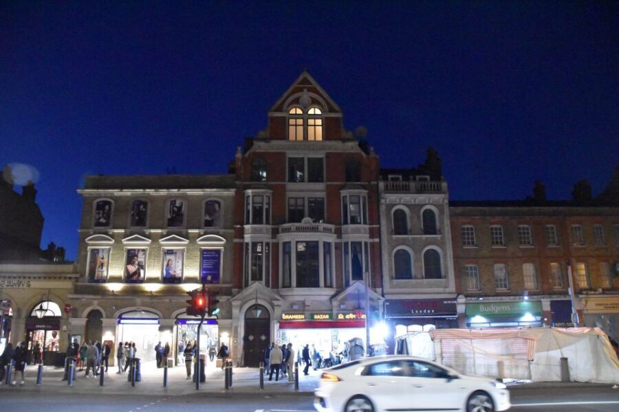 Private Jack The Ripper Tour of London - Inquests, newspapers, and contemporary research: how the tour stays evidence-led