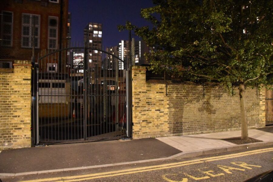 Private Jack The Ripper Tour of London - Your guide’s role: pace, questions, and the 1888 setting