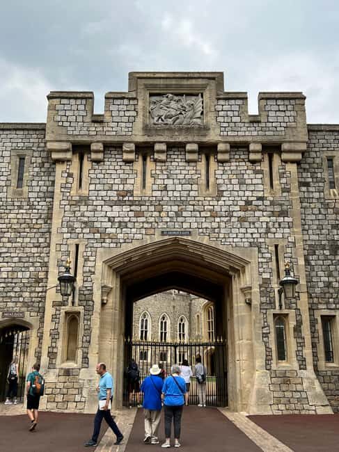 Private trip to Windsor Castle and Stonehenge - Timing and transport: why skip-the-ticket-line matters on a tight day