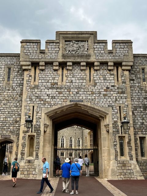 Private trip to Windsor Castle and Stonehenge - Should you book this tour