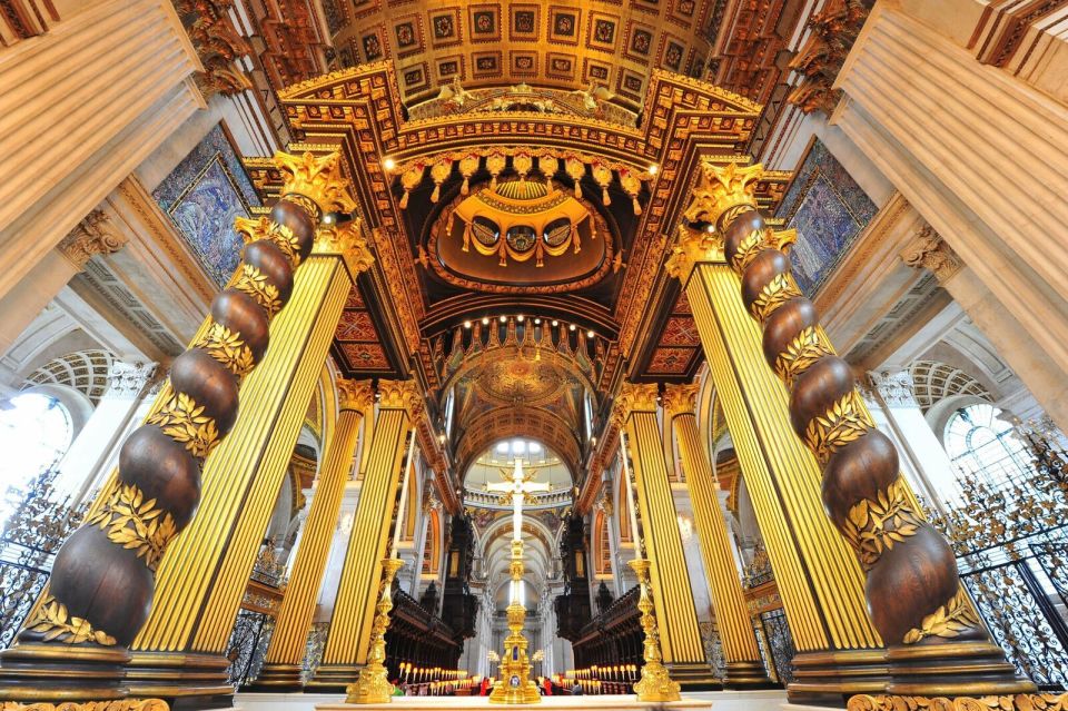 Royal London Tour incl Buckingham Palace & Changing of Guard - Photo Stops at Buckingham Palace: How to Handle the Crowds
