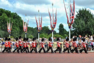 Royal London Walking Tour - Starting at King’s Gallery: Finding the Group by 10:00