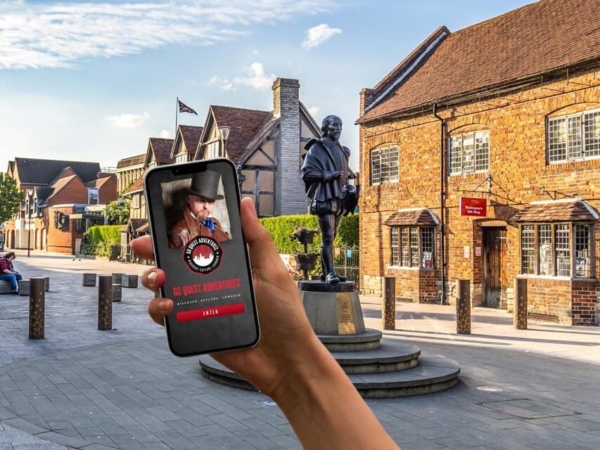Stratford-upon-Avon: City Walking Tour & Exploration Game - Getting Started at the Gower Memorial (and what that means for you)