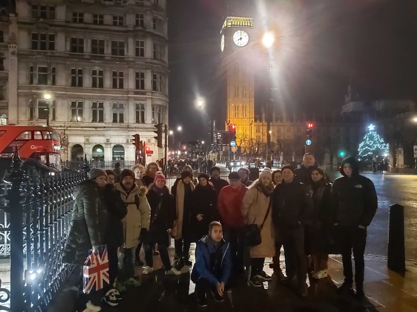 The Changing of the Guard Experience with Thames Boat ride - Westminster Abbey area: the landmark you can’t ignore