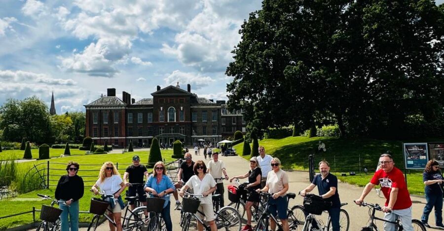 The Royal Express, 2.5 hour tour - Kensington Gardens at sunset: skyline views plus royal stops