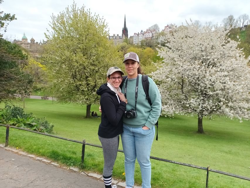 Windsor: Private Town-Walking Tour - Your 90-minute Windsor plan starts at Windsor Guildhall