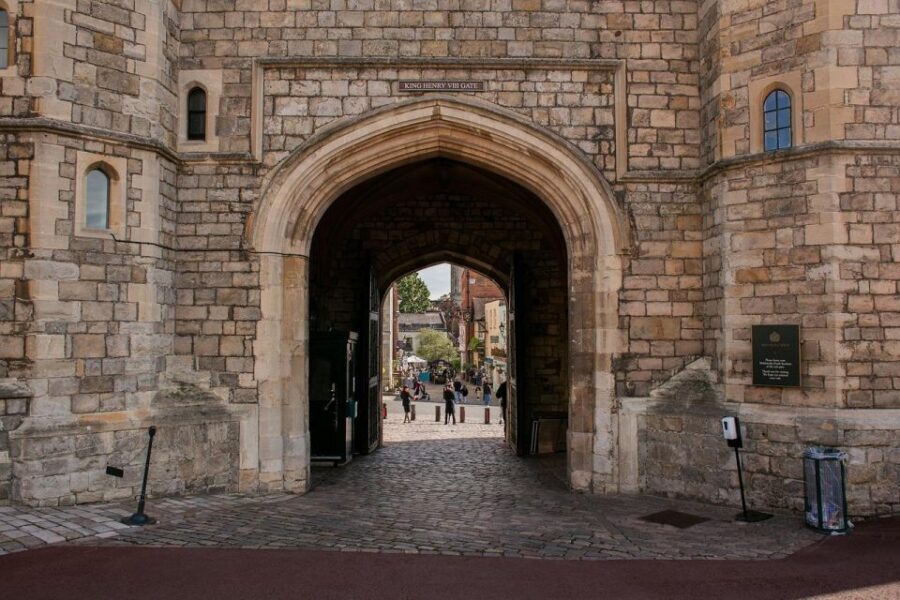 Windsor Stonehenge Bath Private Tour from London with Passes - Stonehenge: prehistoric wonder with room to walk